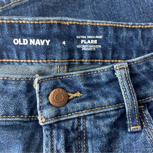 Old Navy Women Size 4 Jeans Flare Pants Dark Wash Extra High Rise Stretch Smooth - Picture 6 of 7
